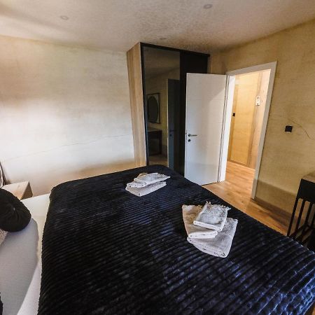 Apartamento Apartman Stari Toranj II Vukovar Exterior foto