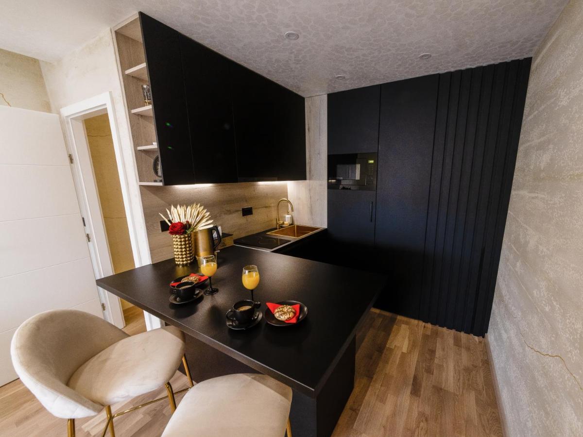 Apartamento Apartman Stari Toranj II Vukovar Exterior foto